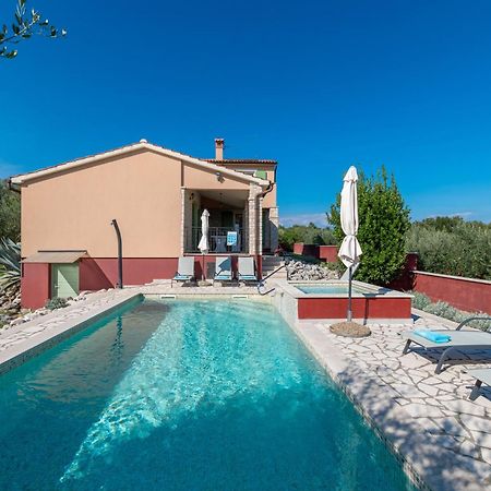 Villa Nona Marija Sveti Lovreč Pazenatički Εξωτερικό φωτογραφία