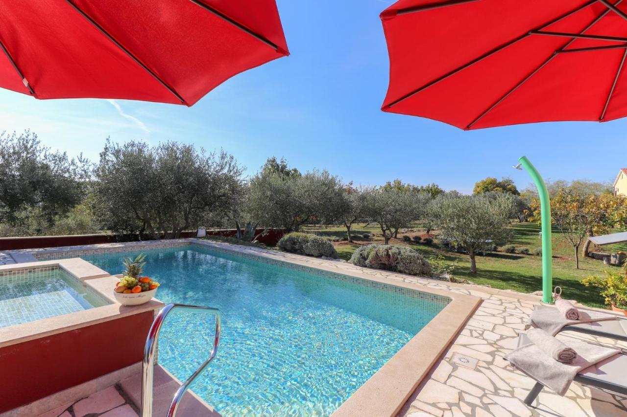 Villa Nona Marija Sveti Lovreč Pazenatički Εξωτερικό φωτογραφία
