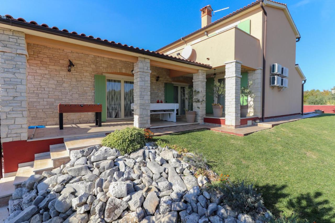 Villa Nona Marija Sveti Lovreč Pazenatički Εξωτερικό φωτογραφία