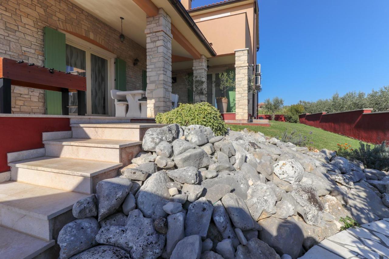 Villa Nona Marija Sveti Lovreč Pazenatički Εξωτερικό φωτογραφία
