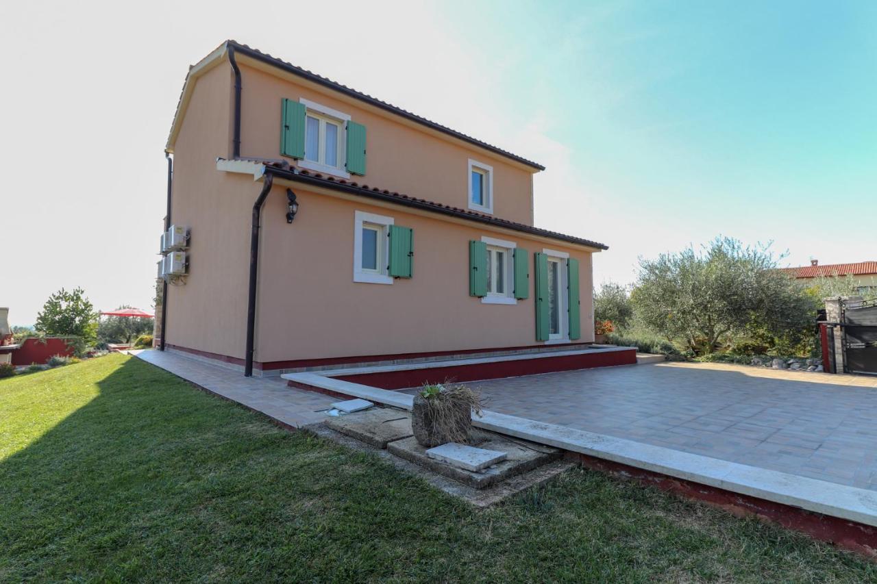 Villa Nona Marija Sveti Lovreč Pazenatički Εξωτερικό φωτογραφία